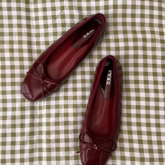 Cider Burgundy Ballet Bow Flats - Picture 7 of 7